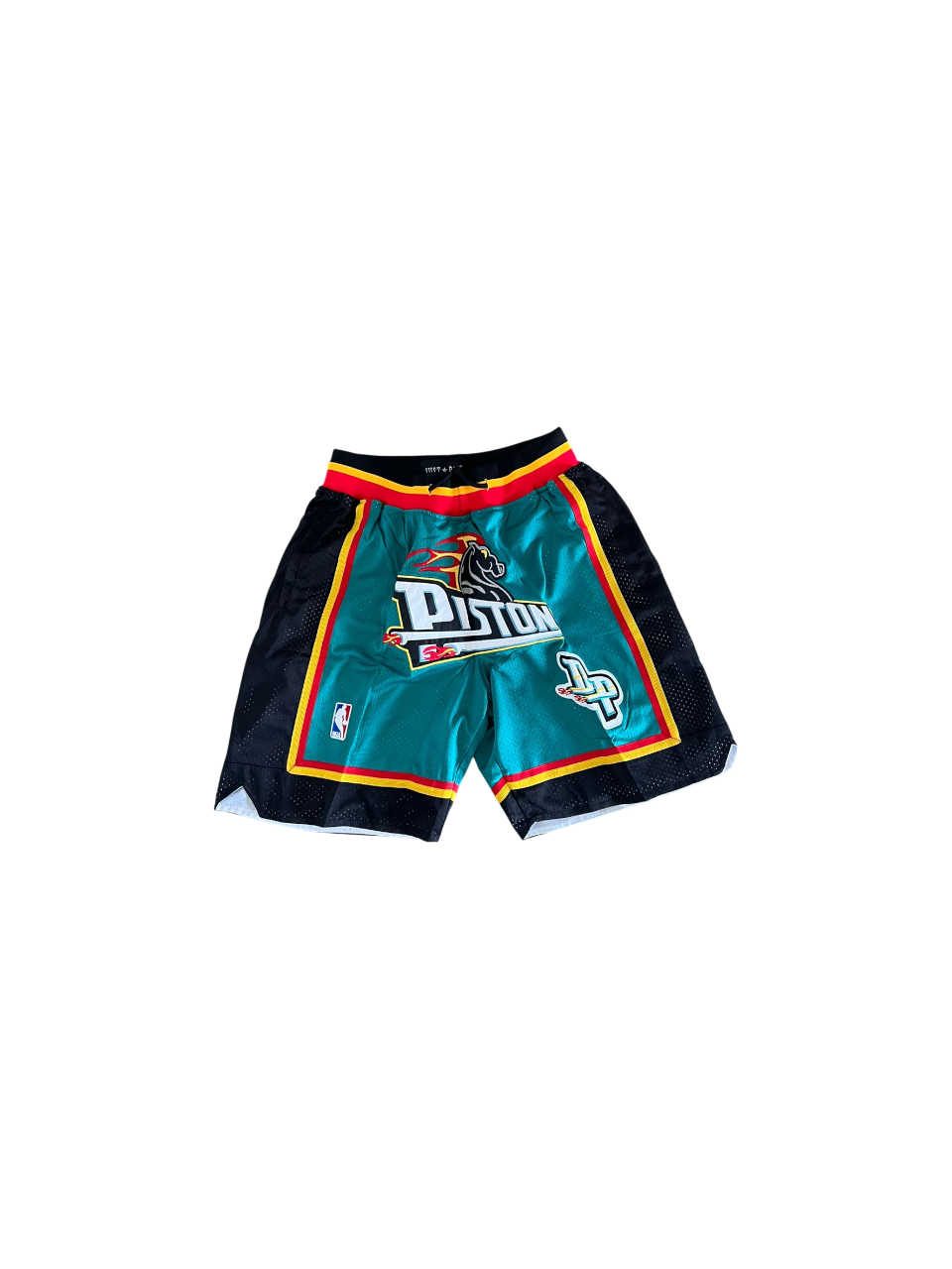 SHORTS NBA